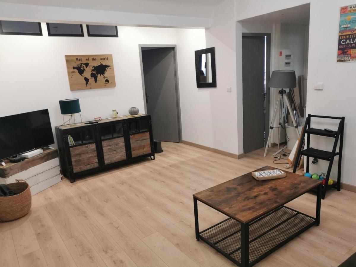 Ferienwohnung Au Kaycedra Calais Exterior foto