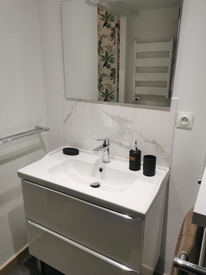 Ferienwohnung Au Kaycedra Calais Exterior foto
