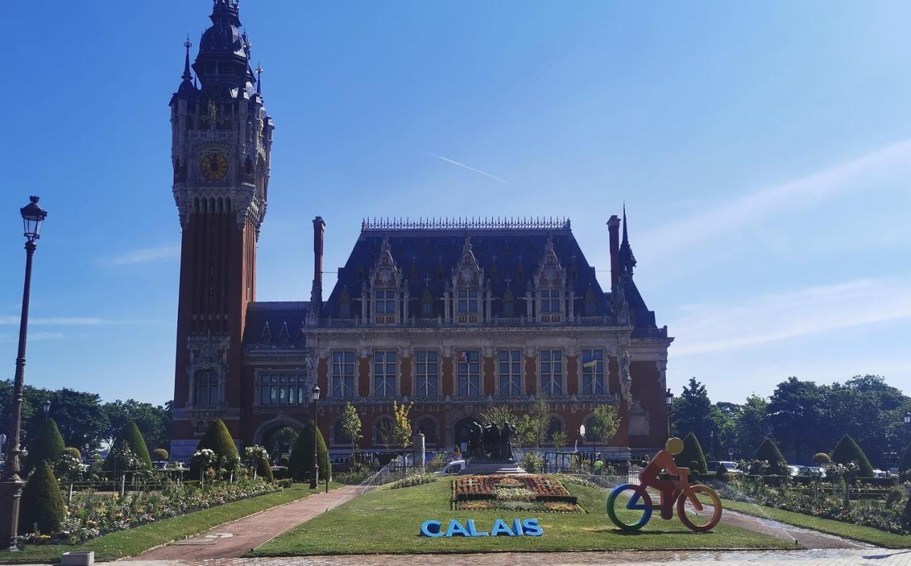Ferienwohnung Au Kaycedra Calais Exterior foto